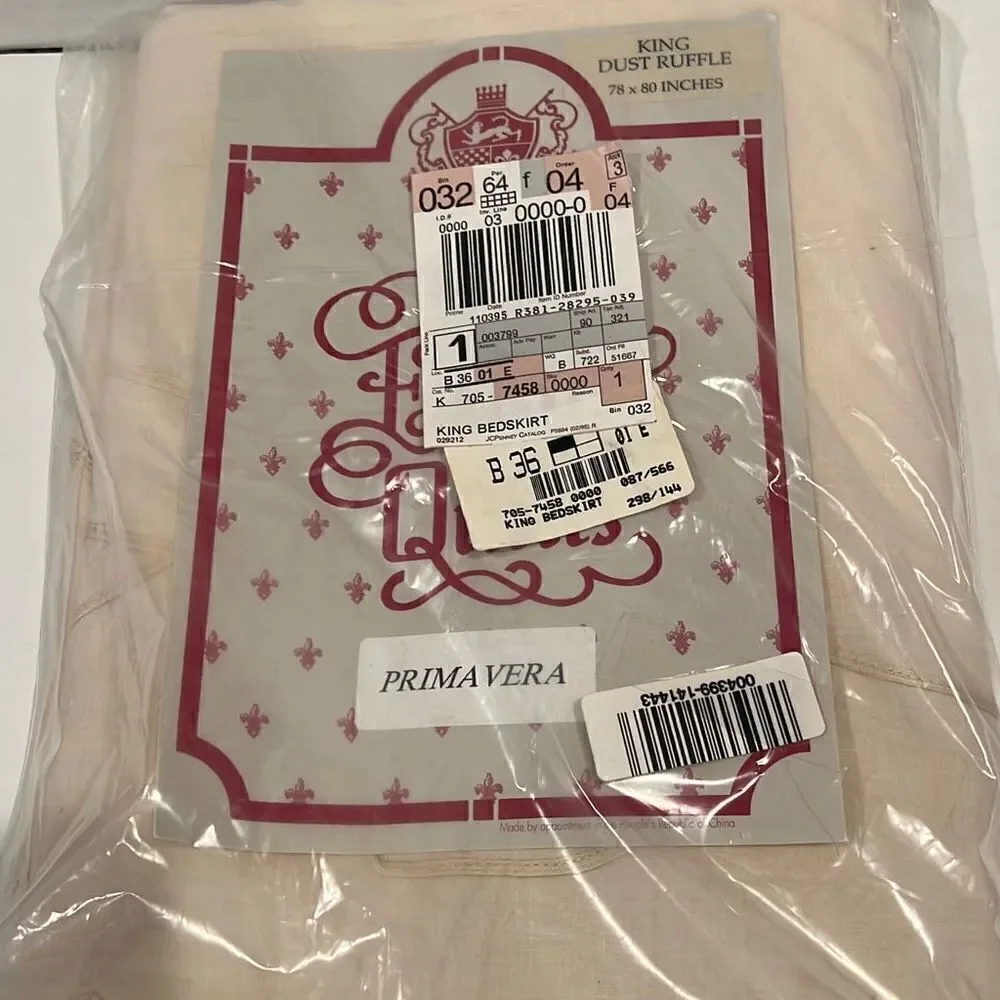 Vintage Estate Quilts King Dust Ruffle NWT Embroidered